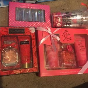 Makeup & perfume gift sets